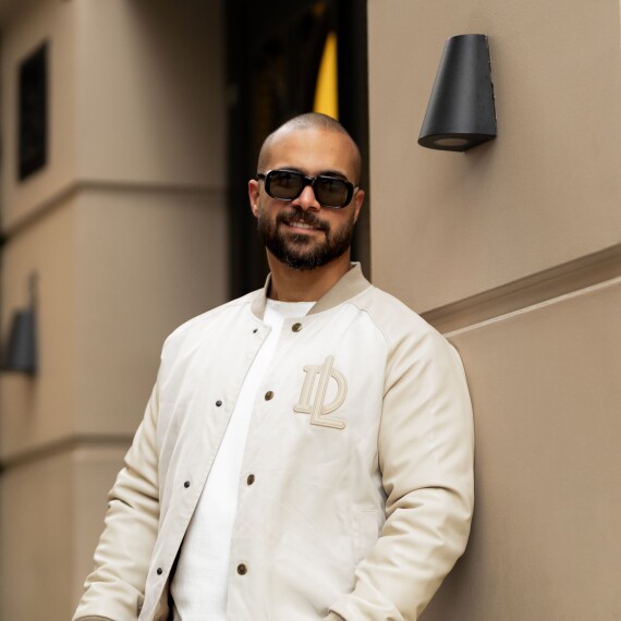 https://www.thedutchline.seqsolve.com/products/jacket