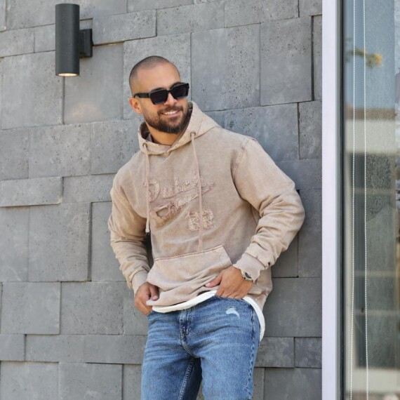 https://www.thedutchline.seqsolve.com/products/hoodie-21