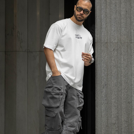 https://www.thedutchline.seqsolve.com/products/t-shirt-oversize-with-printed
