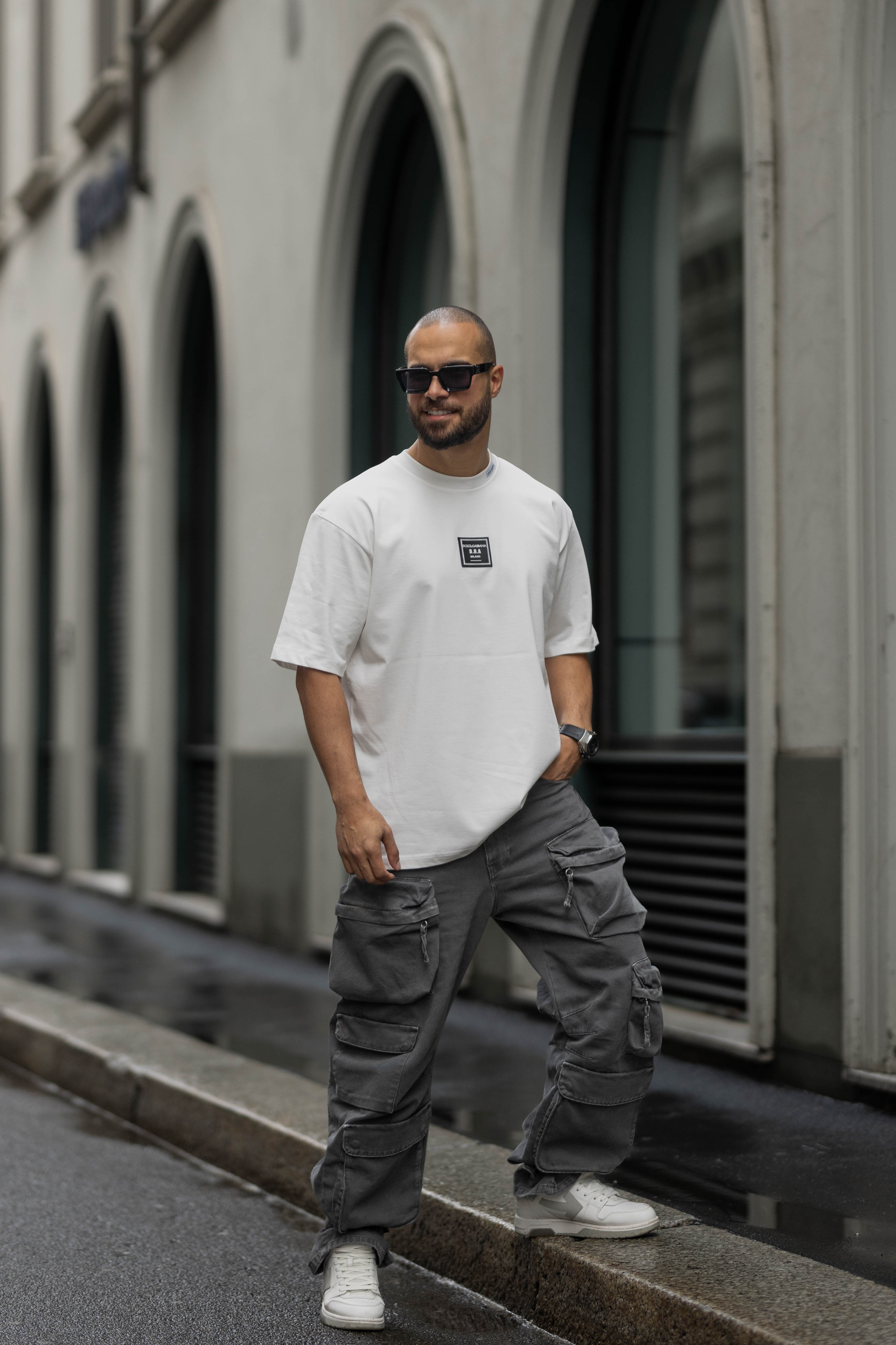 Oversize T-shirt with Logo on center